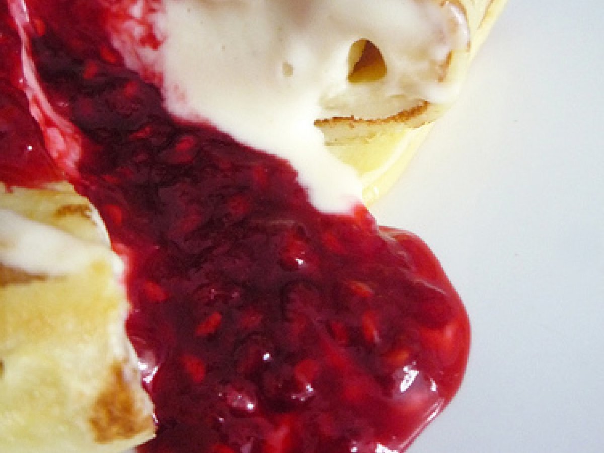 FAGOTTINI AL QUARK CON SALSA AI FRUTTI DI BOSCO, foto 2