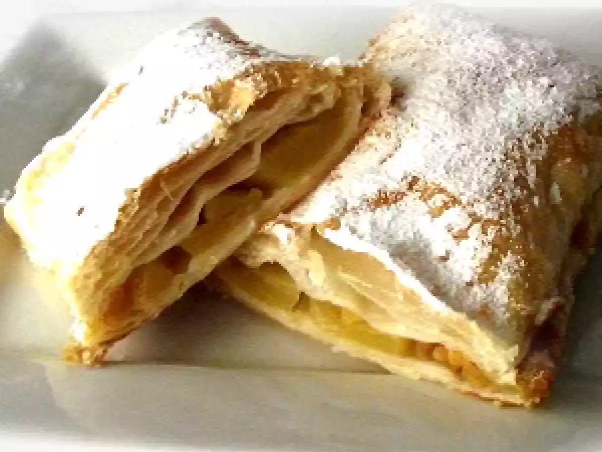 Fagottini di sfoglia con mele