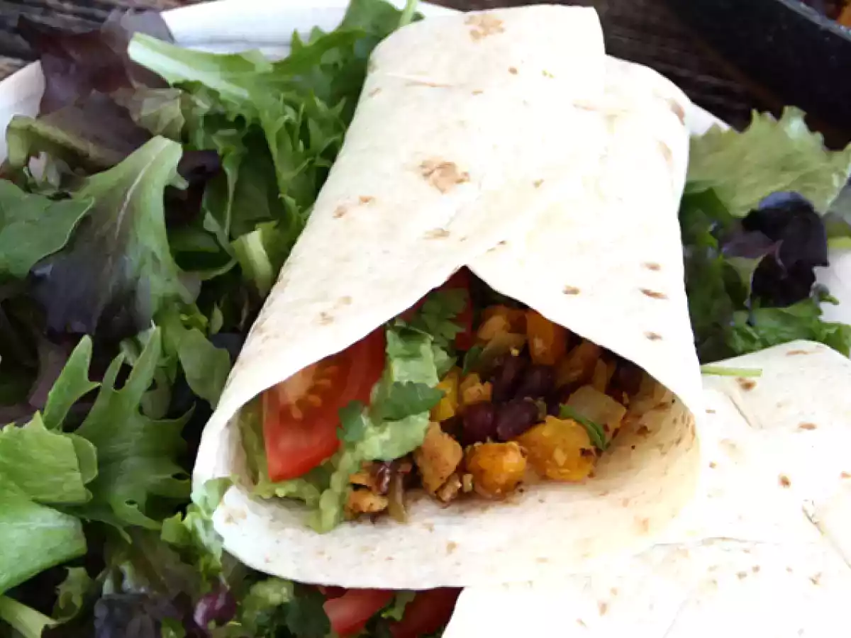 Fajitas vegetariane con proteine di soia - foto 4