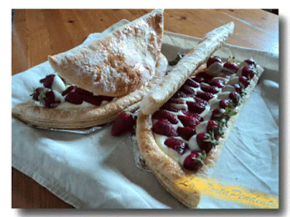 Farfalla Sfogliata alle Fragole per un Complenno Importante