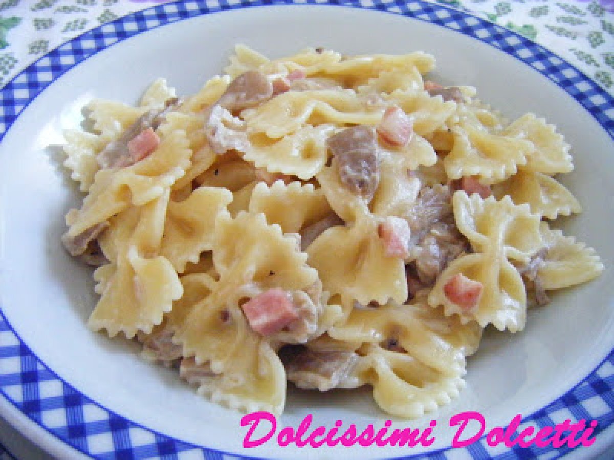 Farfalle ai funghi e mortadella - foto 2