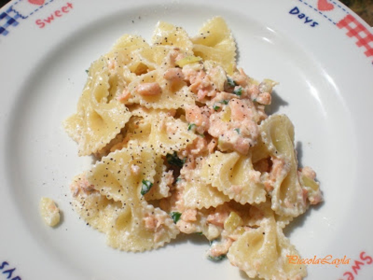 Farfalle al Salmone mantecate con Ricotta e Scorza di Limone - foto 3