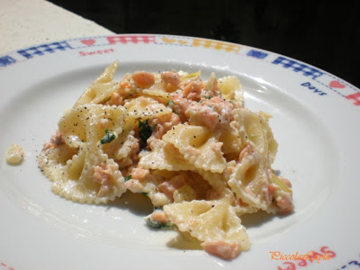 Farfalle al Salmone mantecate con Ricotta e Scorza di Limone - foto 4