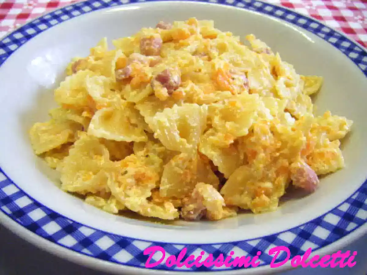 Farfalle con pancetta e crema di carote - foto 2