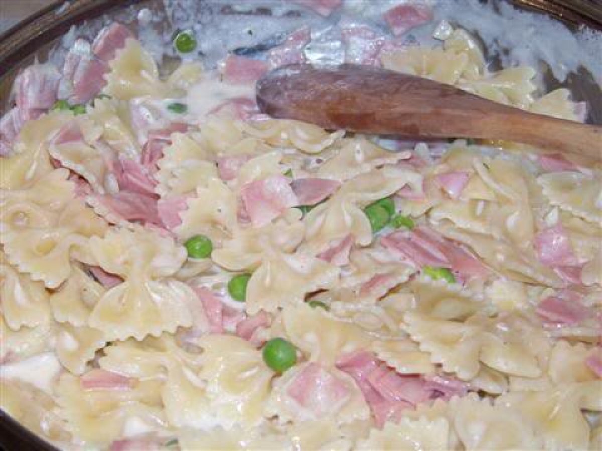 Farfalle Philadelphia, Prosciutto cotto e Piselli