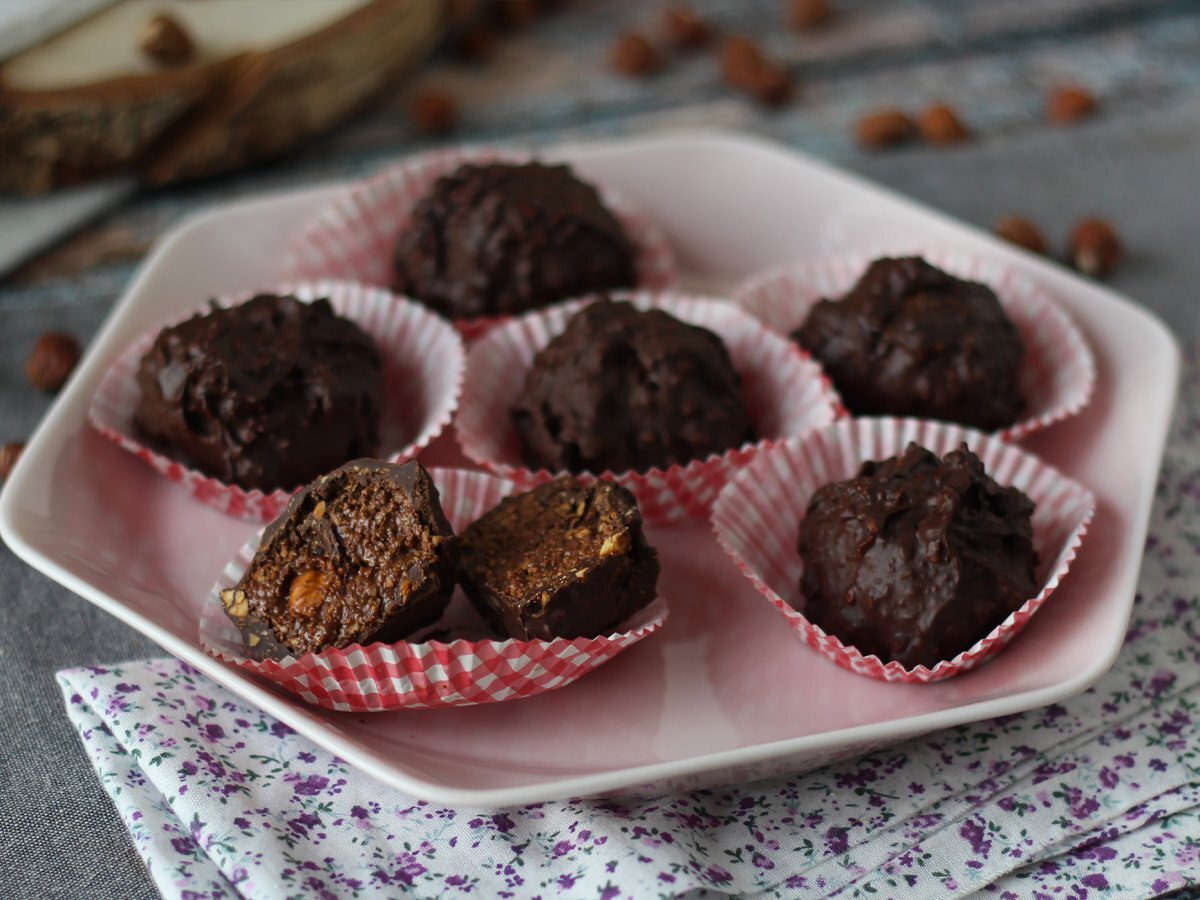 Ferrero Rocher fatti in casa: la ricetta che stavate aspettando da tempo!