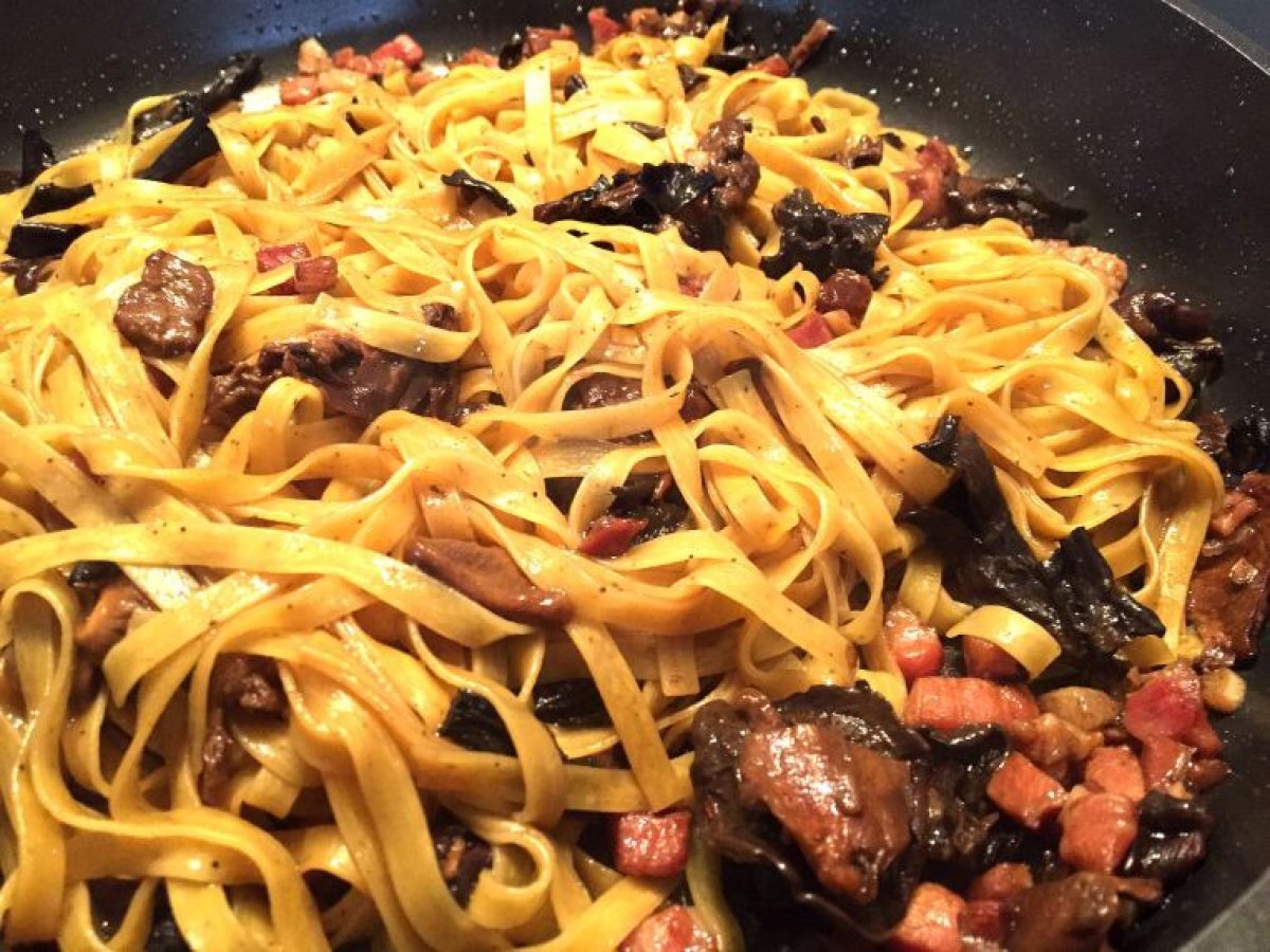 Fettuccine al tartufo con funghi e pancetta - foto 7