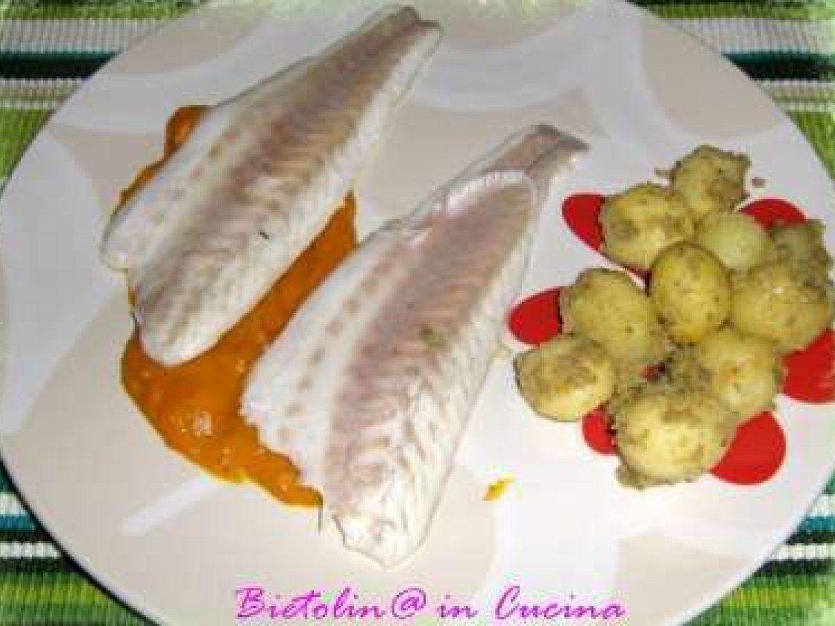 FILETTO di BRANZINO con CREMA di PEPERONI - foto 2