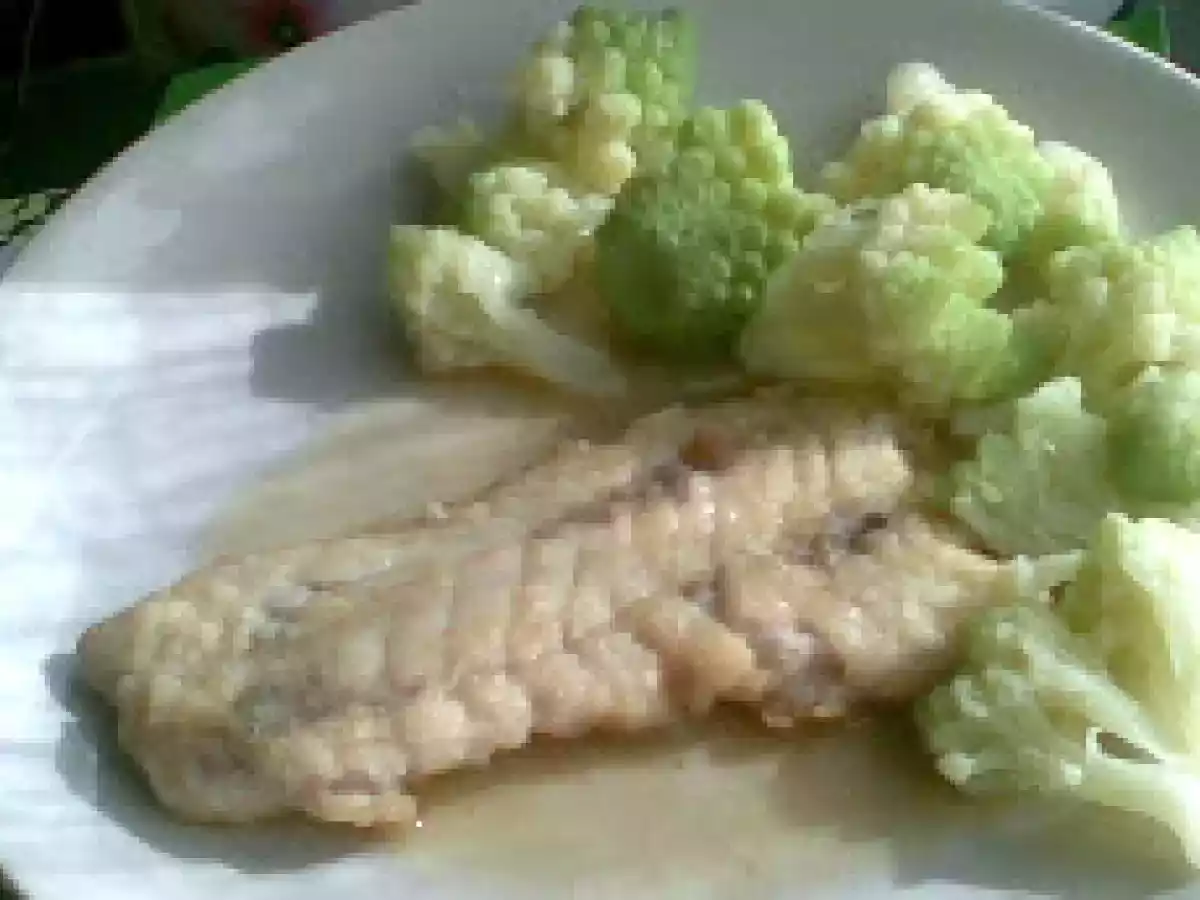 Filetto di cernia alla mugnaia con cavolfiore romanesco