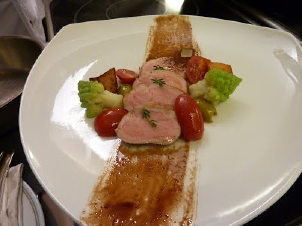 Filetto di maiale in salsa di vino e miele con spolverata di cacao, foto 3