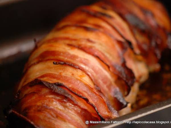 Filetto di vitello arrosto in camicia di pancetta affumicata e mix di profumi