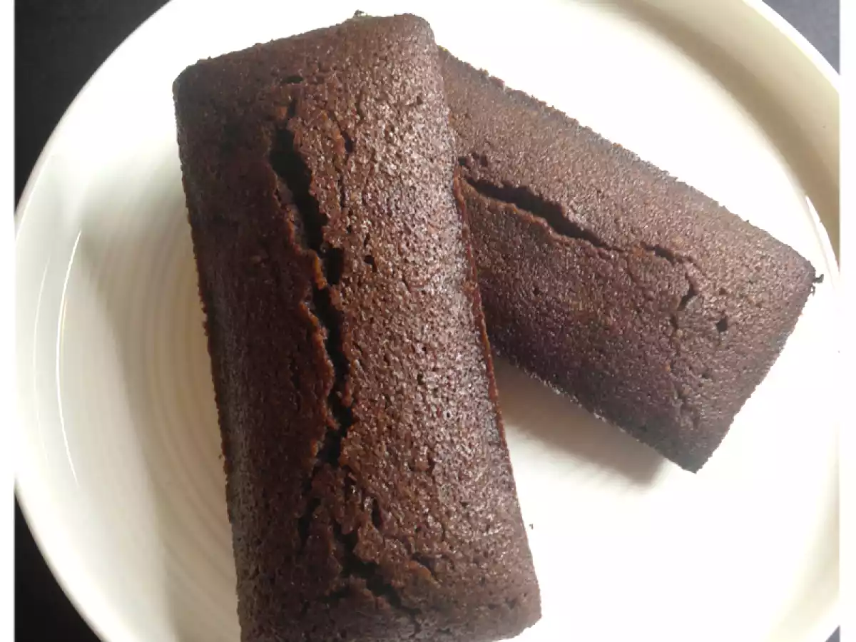 Financier al cioccolato fondente e arancia candita