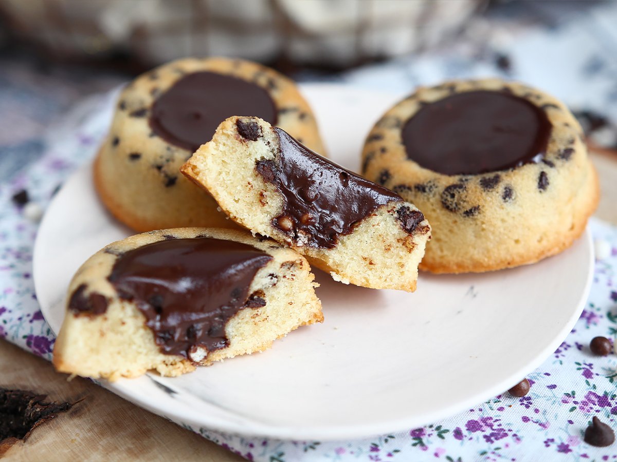 Financiers tigrati al cioccolato