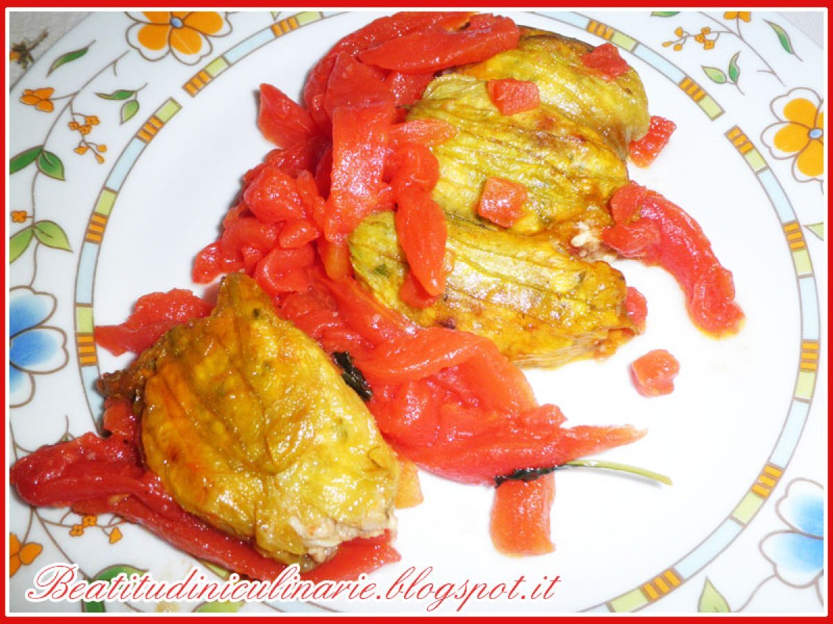 Fiori di zucca ripieni al tonno