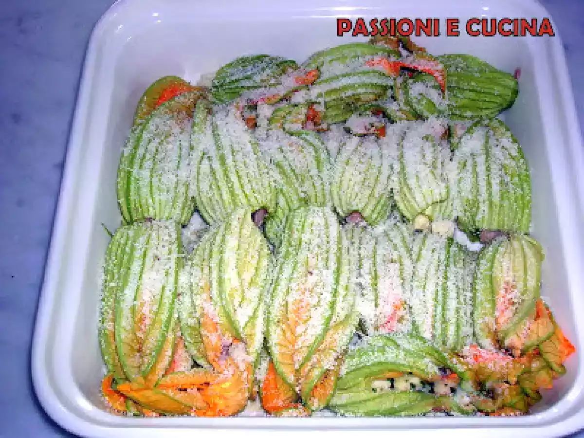 FIORI DI ZUCCA RIPIENI IN MICROONDE - foto 4