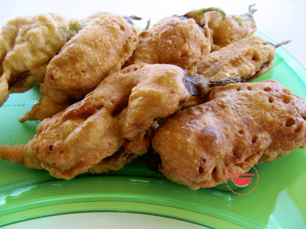 Fiori di zucchina in pastella