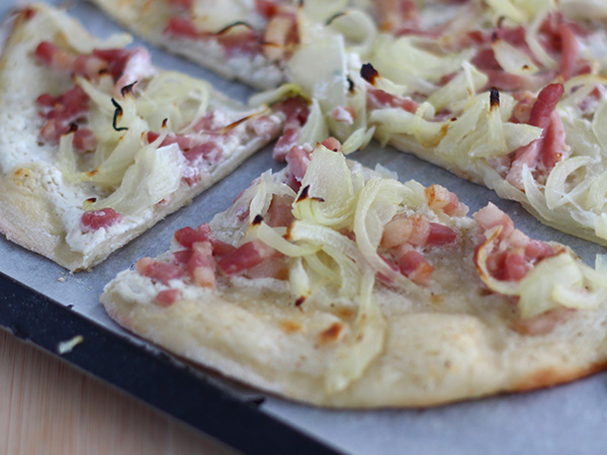 Flammkuchen - Pizza alsaziana - foto 2