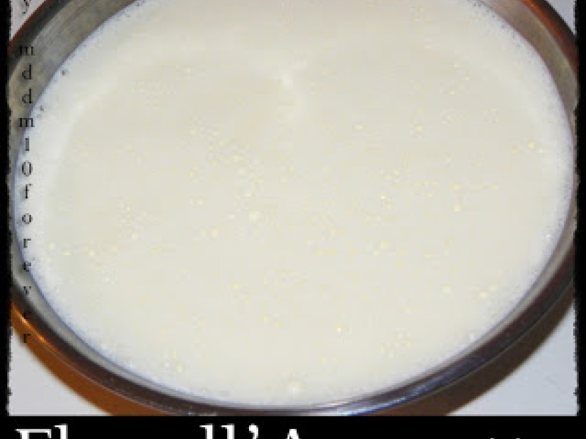 FLAN ALL'AMARETTO