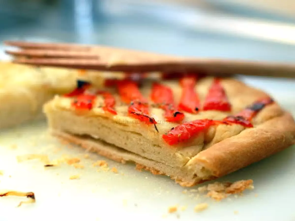 Focaccia alle cipolle e peperoni - foto 4