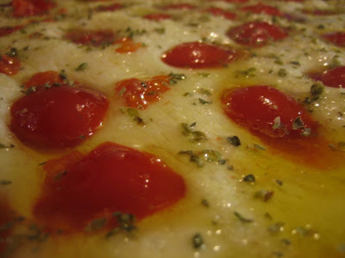 FOCACCIA BARESE CON LA MACCHINA DEL PANE E LIEVITO MADRE, foto 2