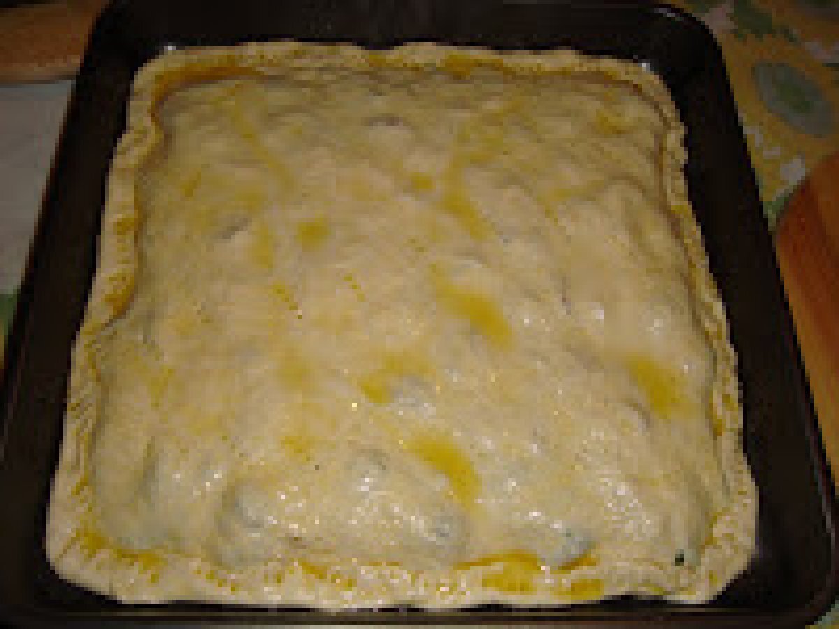 Focaccia broccoli e salame - foto 2