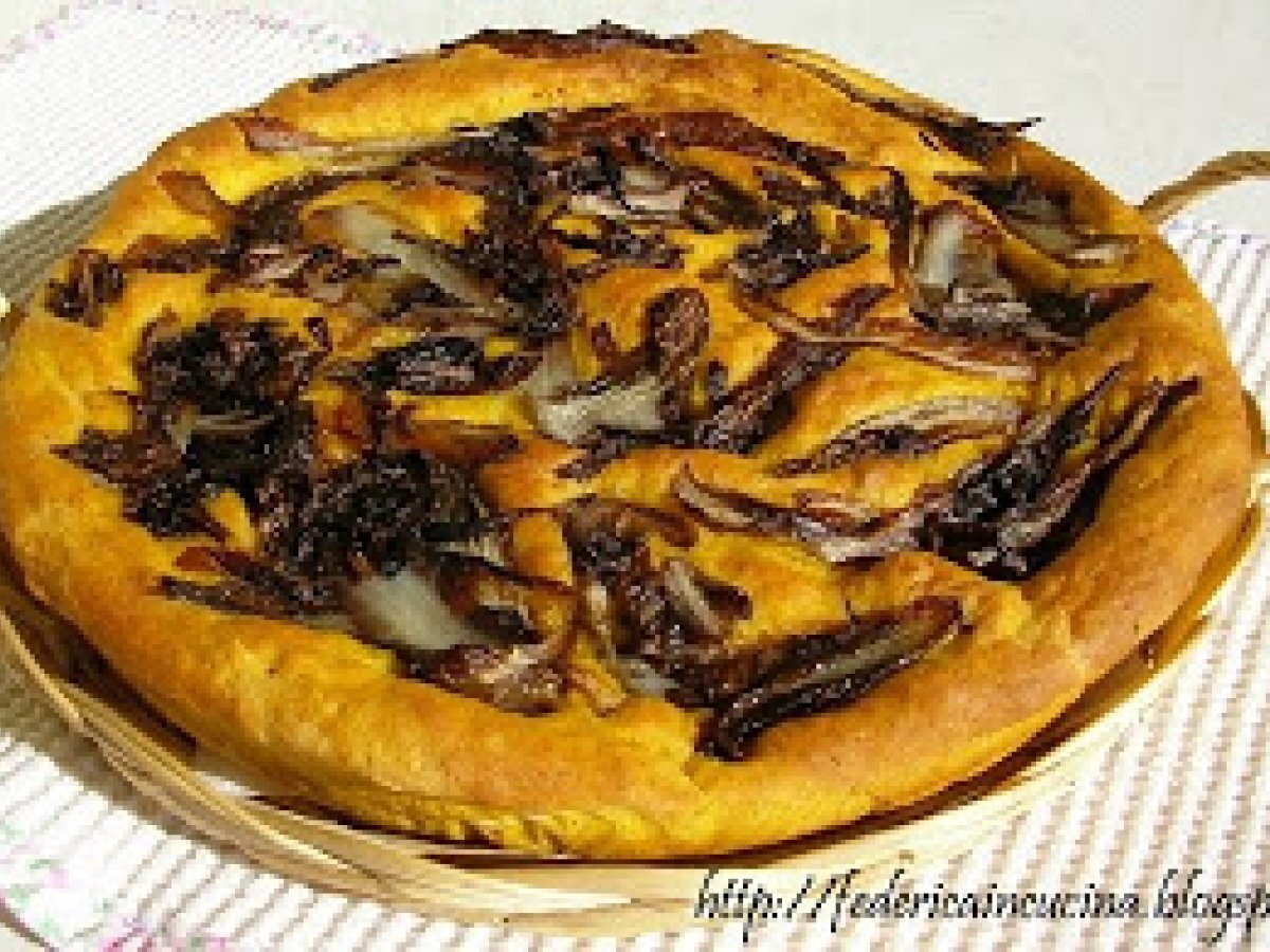 Focaccia con zucca e radicchio di Treviso