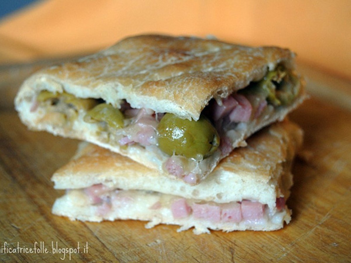 Focaccia ripiena - foto 2
