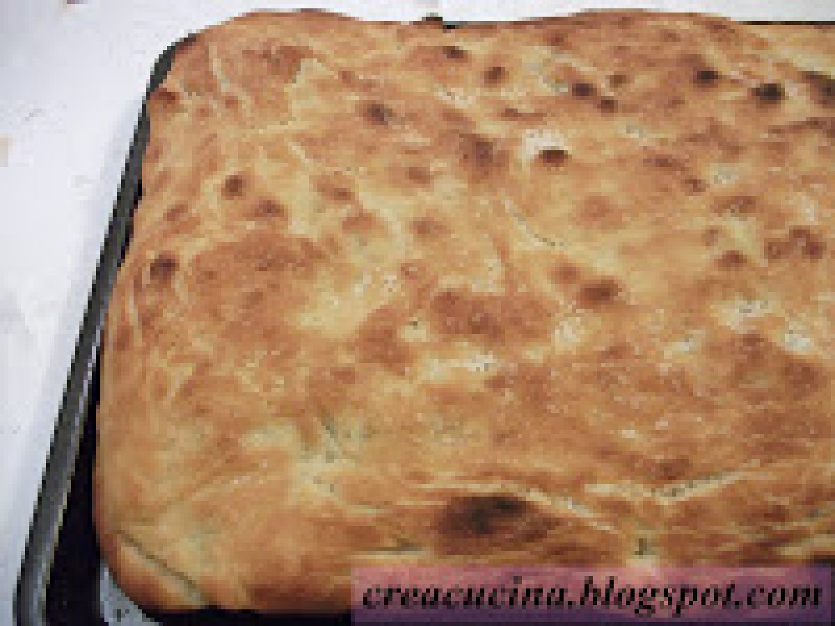 FOCACCIA RIPIENA CON CIME DI RAPA E MOZZARELLA - foto 2