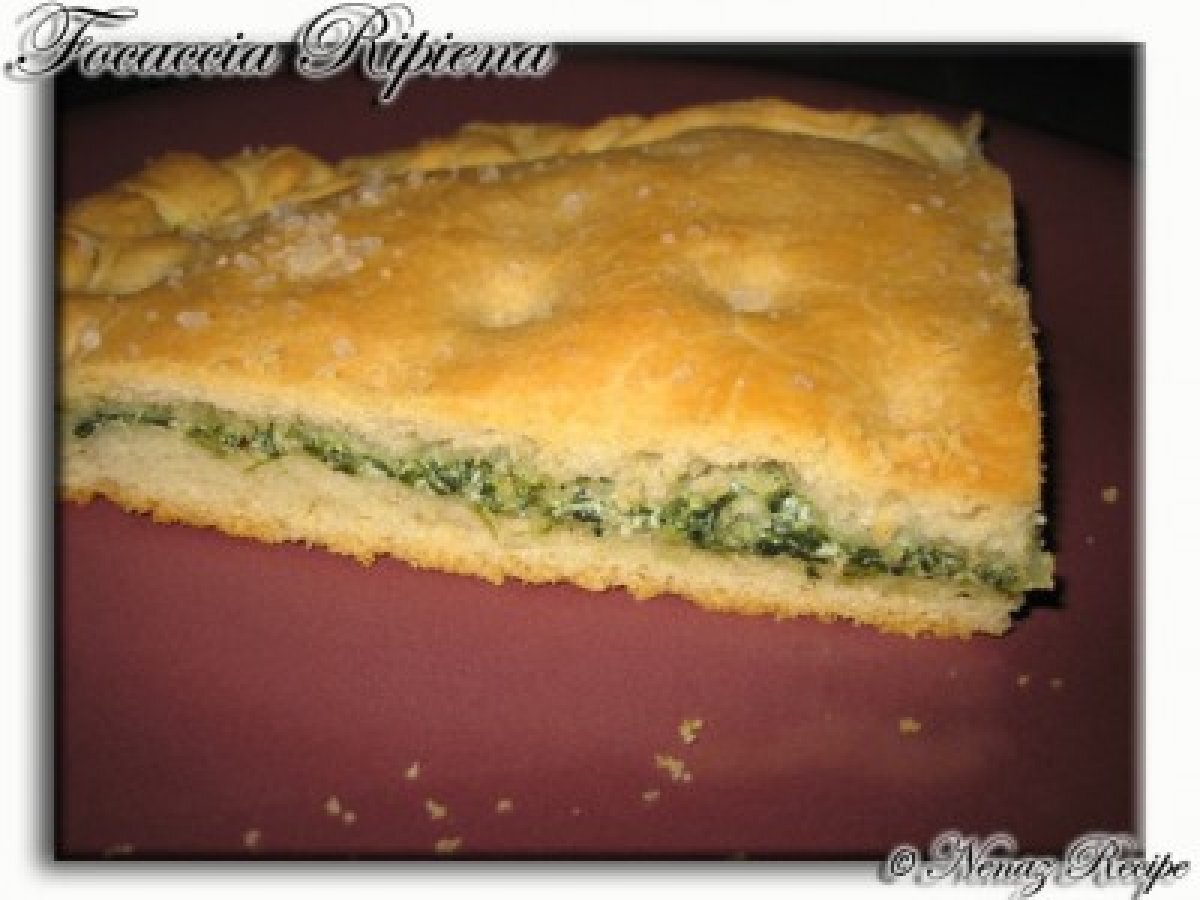 Focaccia ripiena con spinaci e ricotta