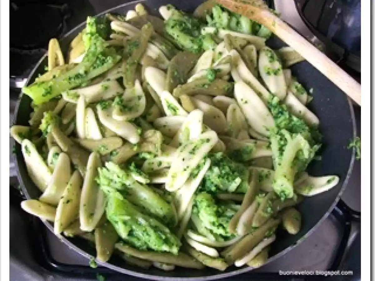 Foglie d?ulivo ai broccoli e cacioricotta - foto 2