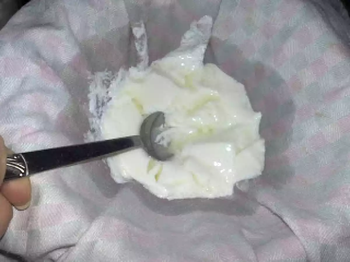 Formaggio fatto in casa (2) foto passo-passo -Primosale- - foto 7