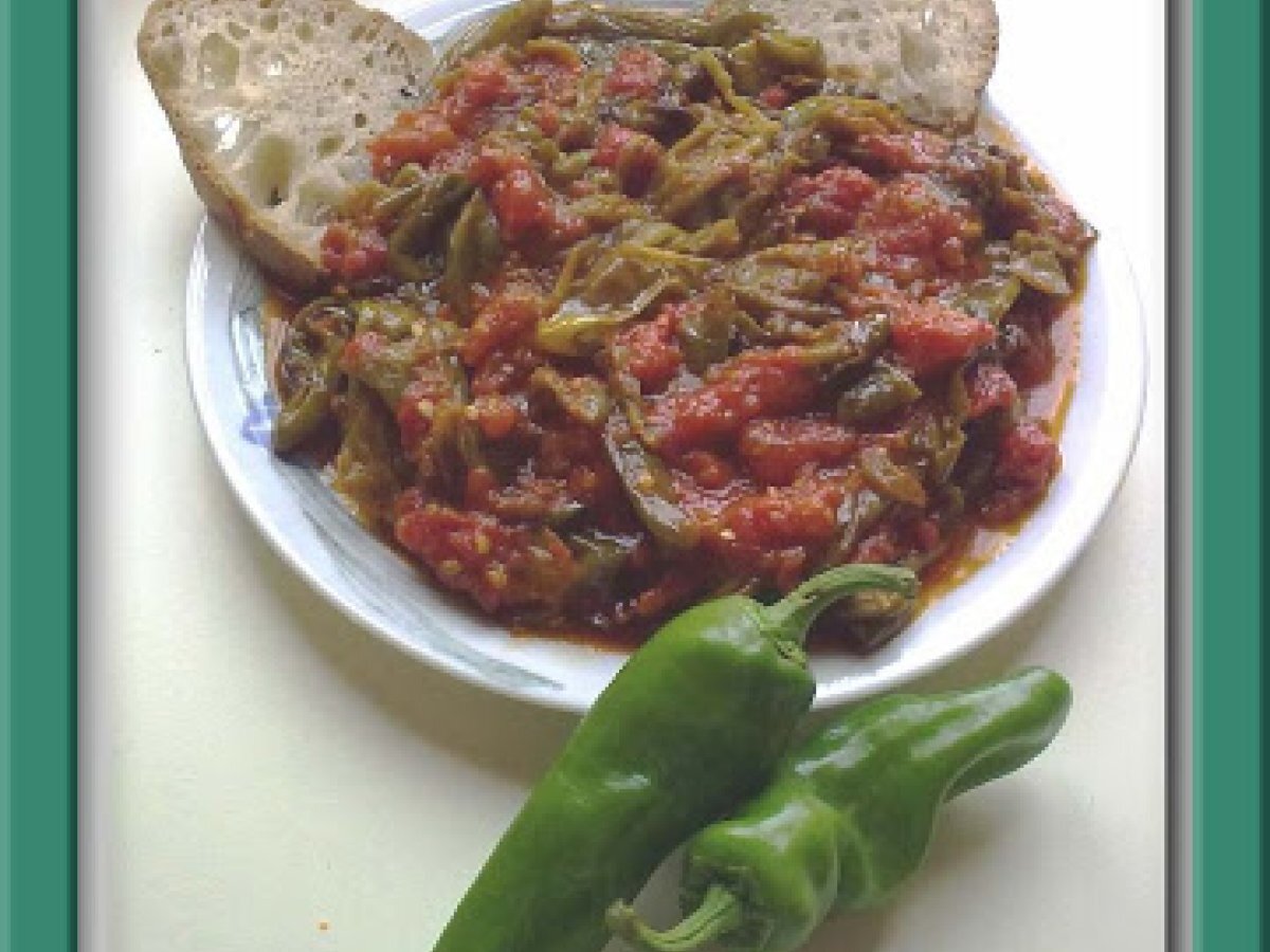 Friggitelli al pomodoro