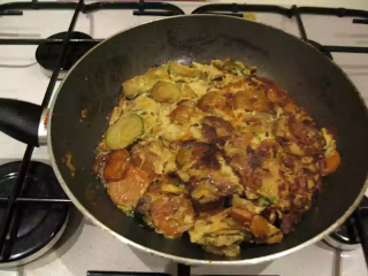 Frittata colorata di zucchine e carote