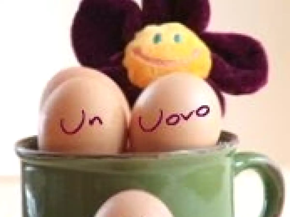 Frittata con cipolla e peperoni: ricetta facile e gustosa da servire come secondo piatto - foto 2