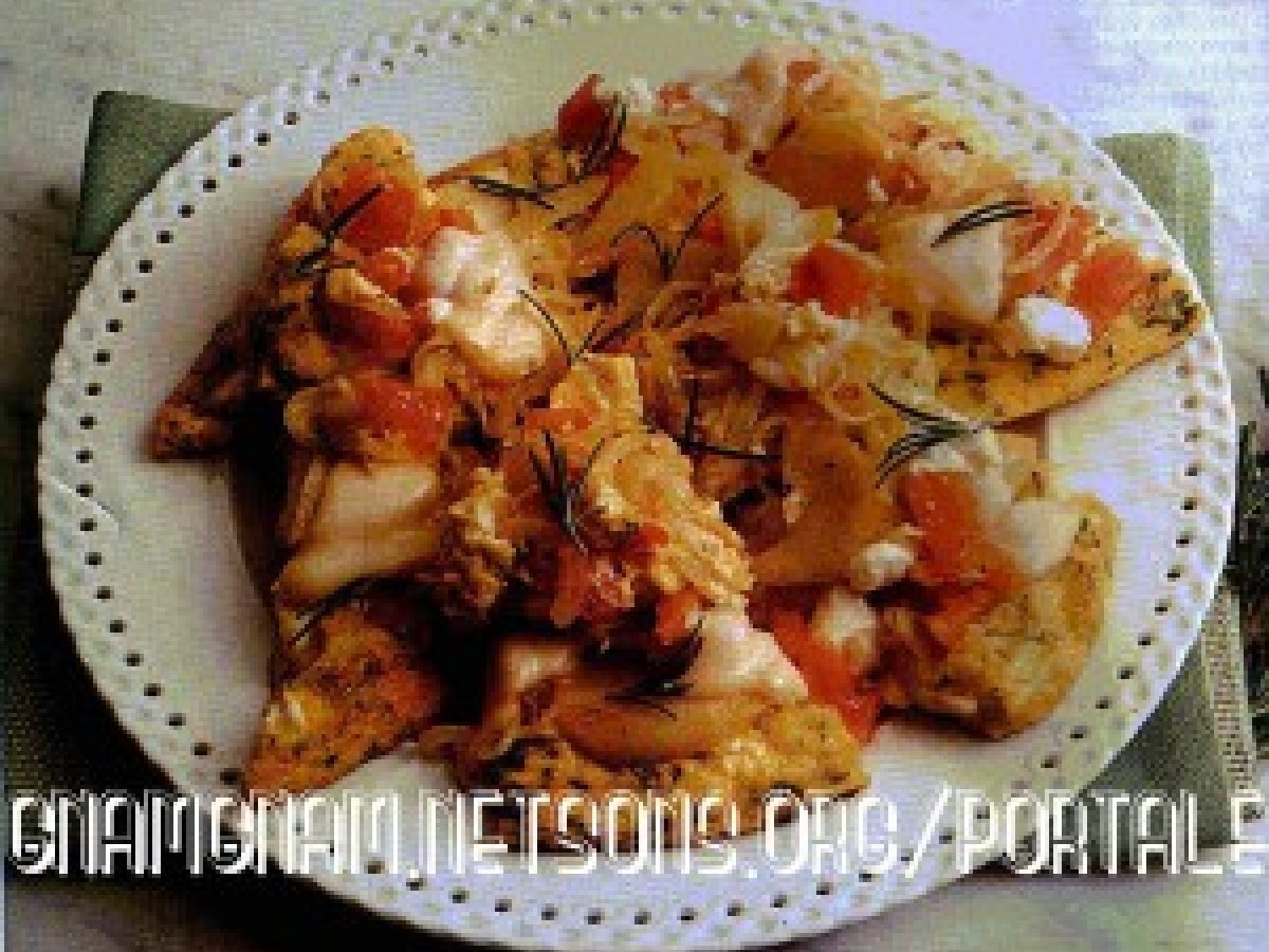 Frittata con patate, cipolle e pomodori