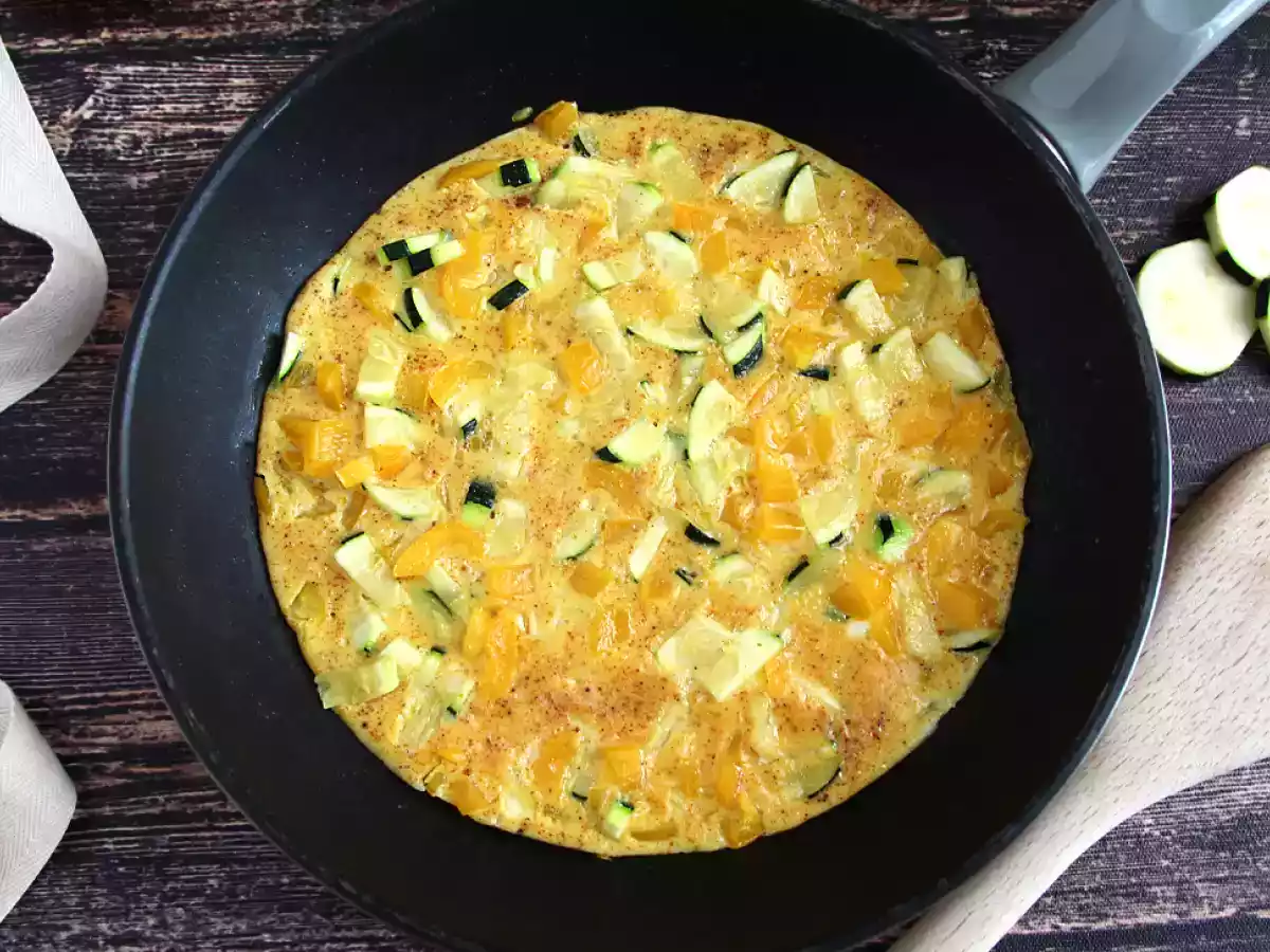 Frittata con peperoni e zucchine - foto 2