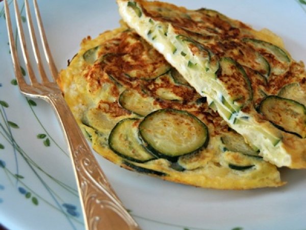 FRITTATA CON PORRI E ZUCCHINE