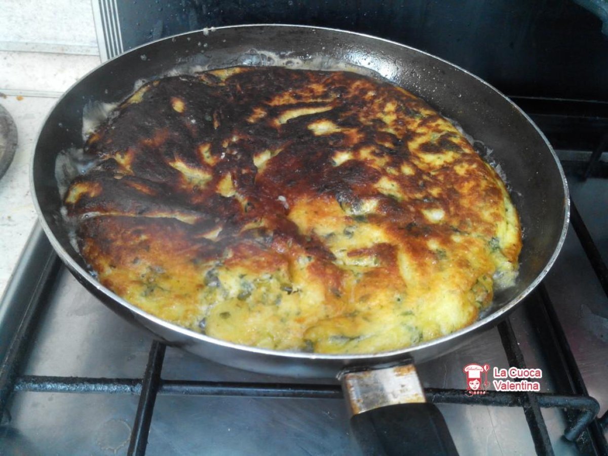 Frittata con purea di patate spinaci e mozzarella - foto 4