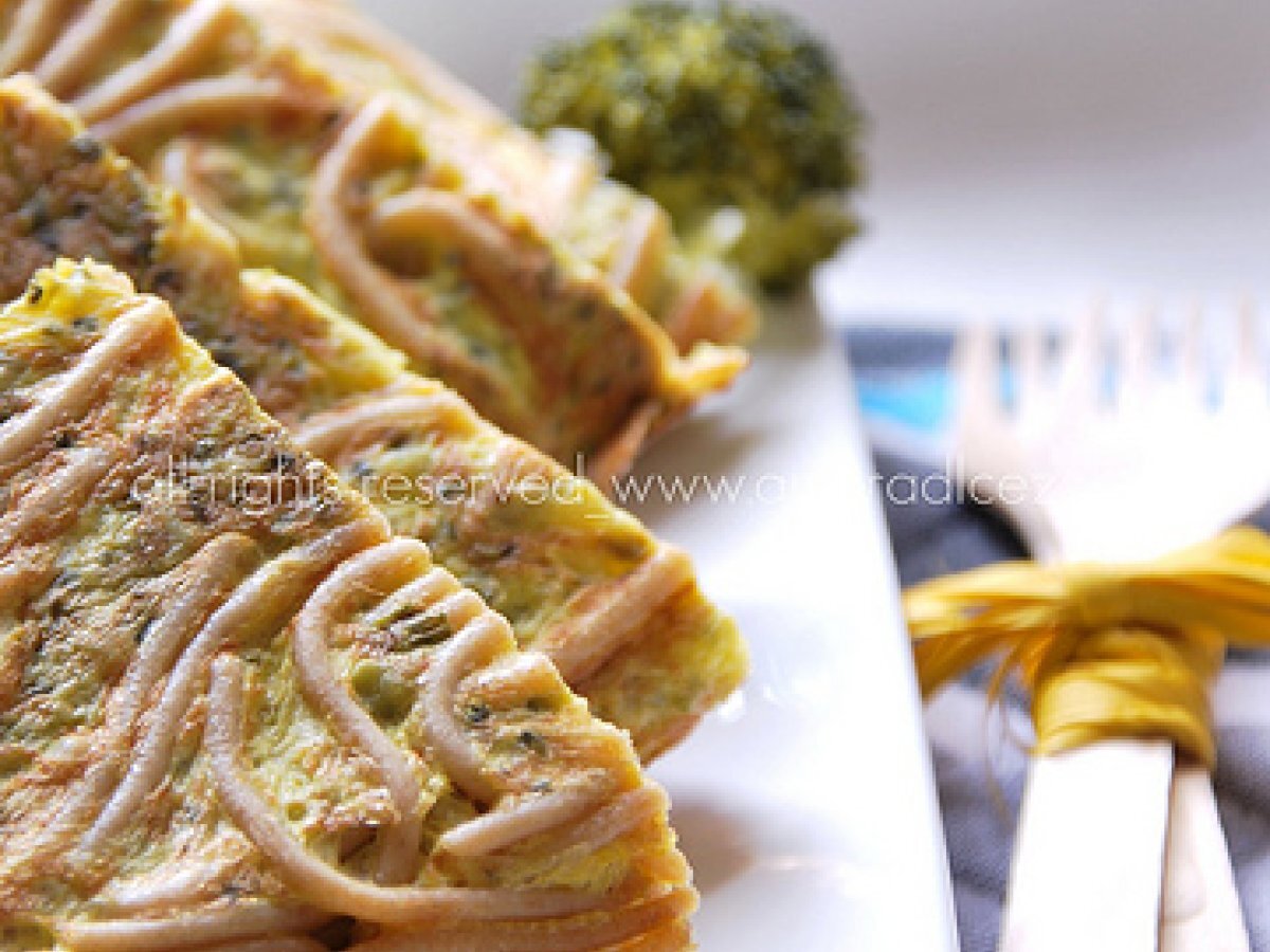 Frittata di pasta integrale con broccoletti