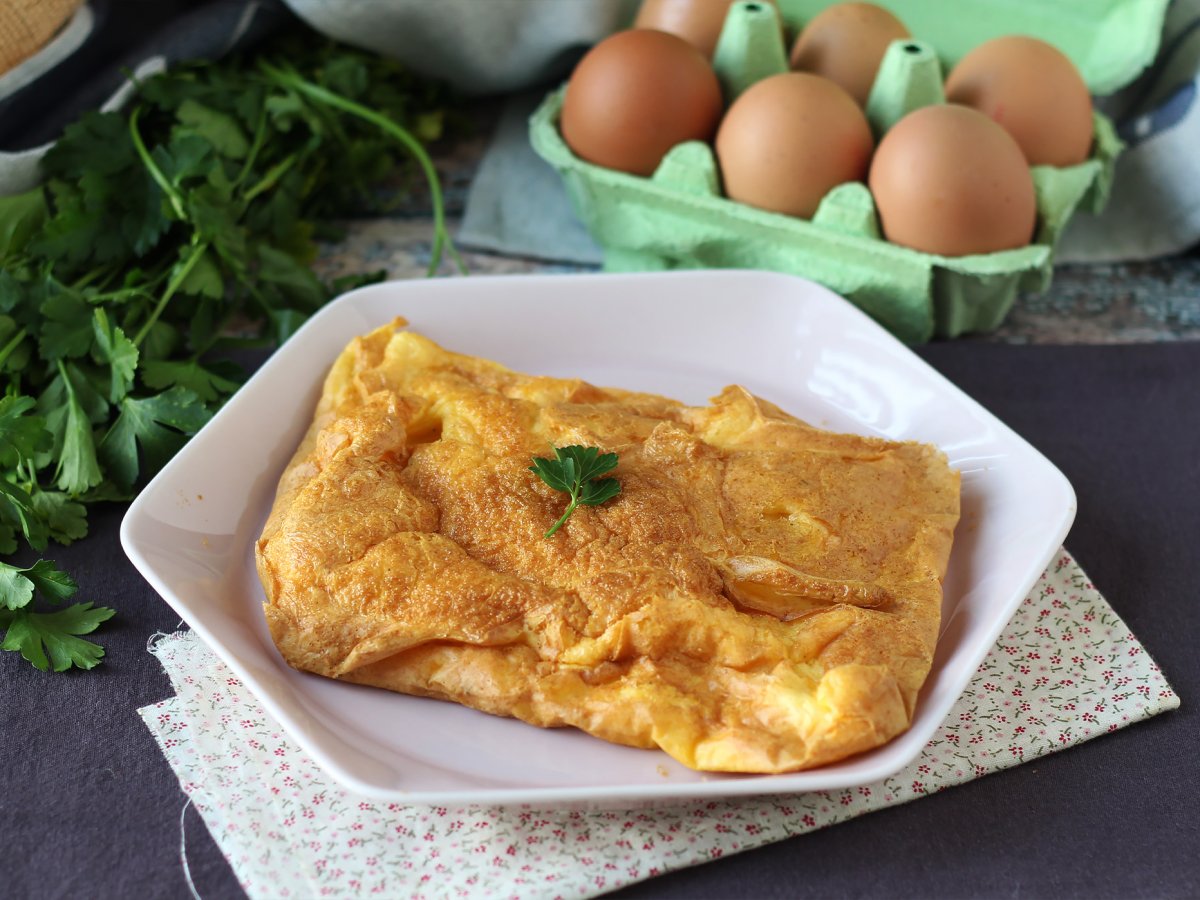 Frittata in friggitrice ad aria, una ricetta leggera senza sporcare nulla in cucina! - foto 2