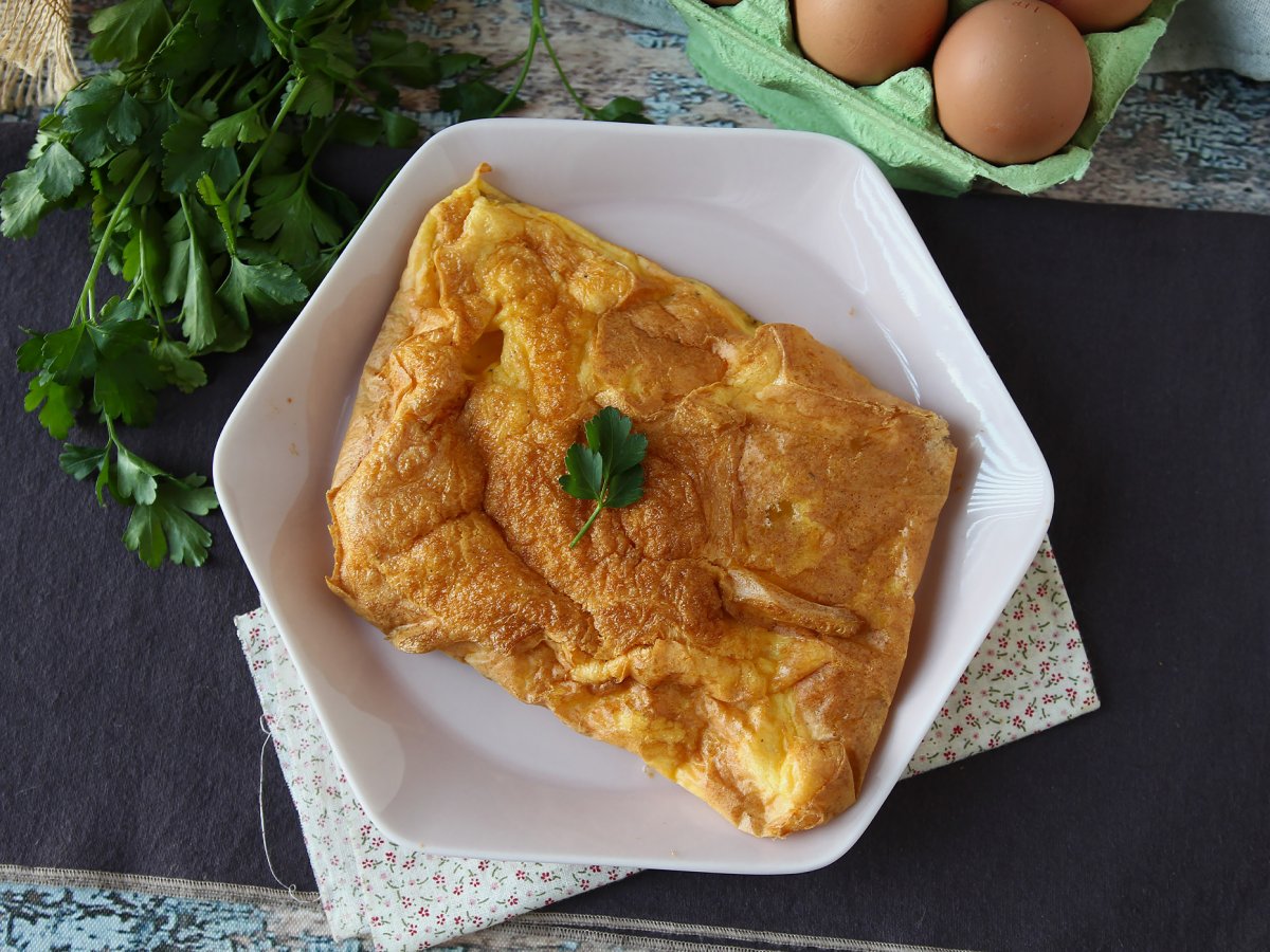 Frittata in friggitrice ad aria, una ricetta leggera senza sporcare nulla in cucina! - foto 5