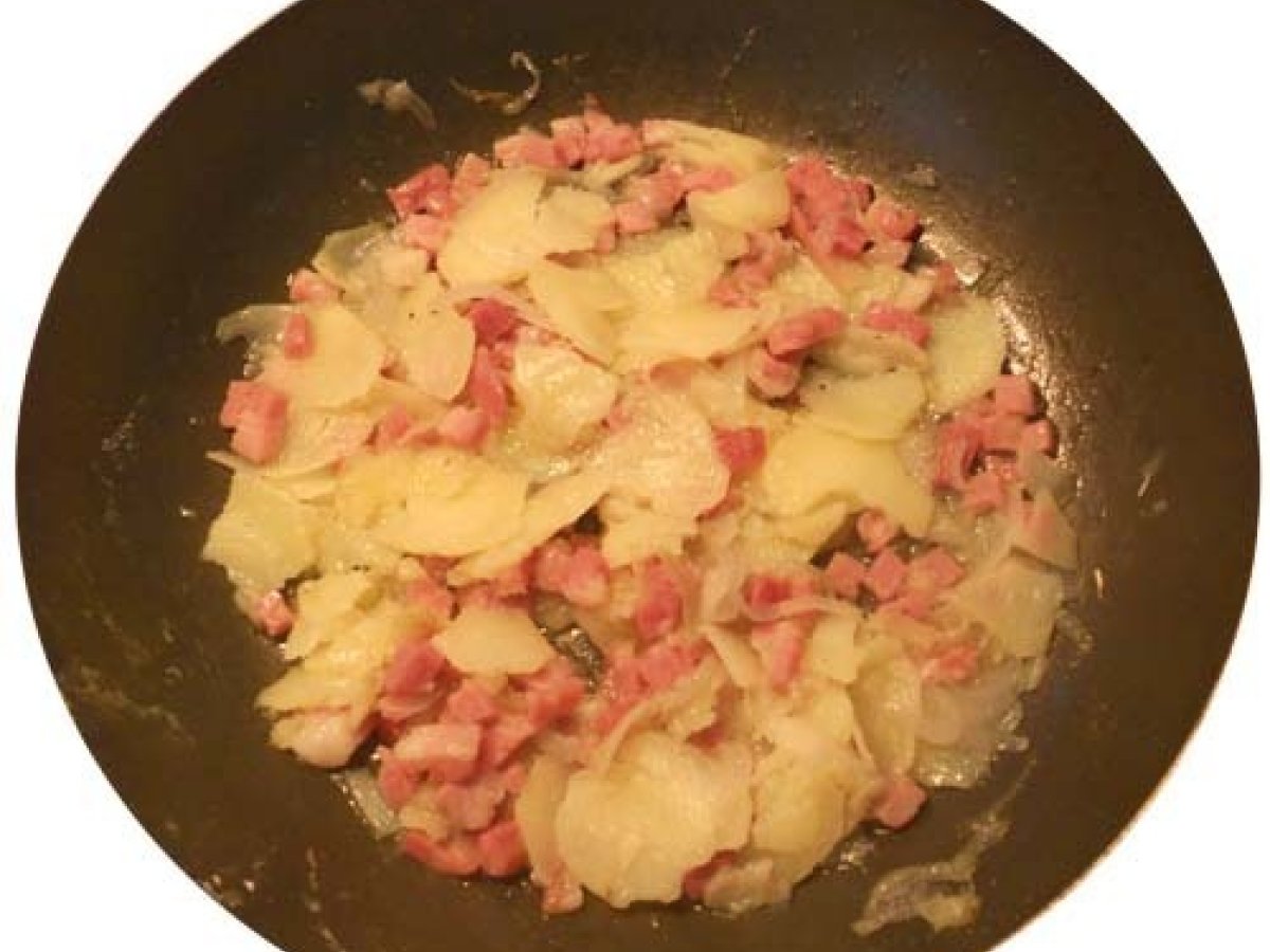 frittata patate e prosciutto - foto 2