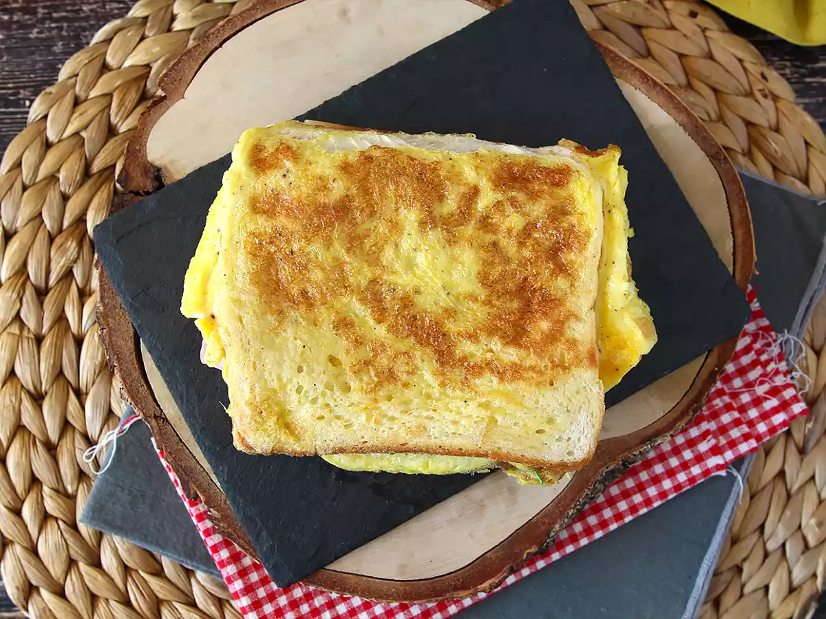 Frittata Sandwich (Egg sandwich hack) - foto 4