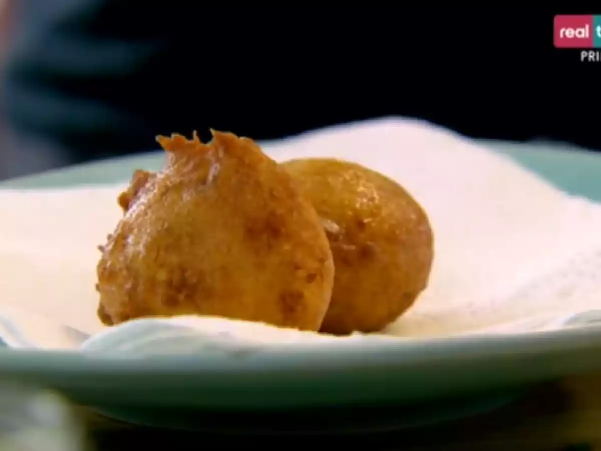 Frittelle di banane e cocco