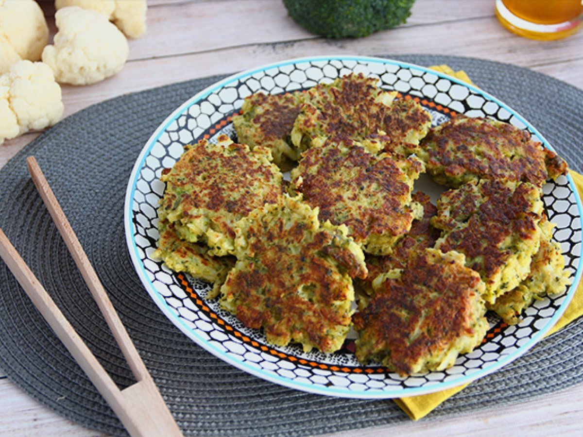 Frittelle di cavolfiore e broccoli aromatizzate al curry - foto 5