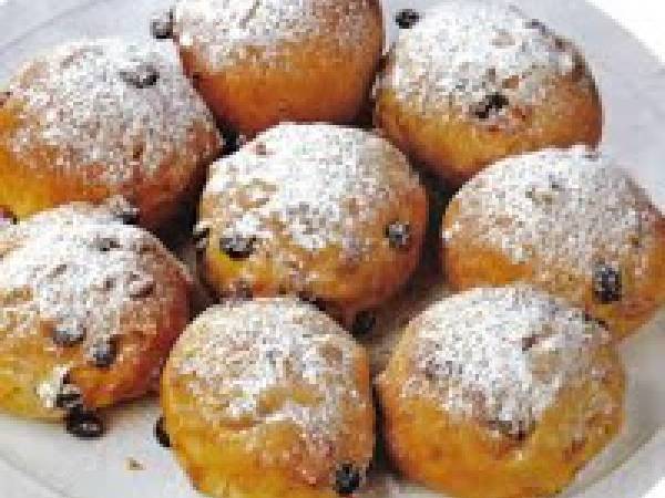 Frittelle di zucca e uvetta profumate allo zenzero