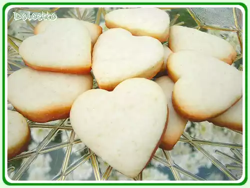 Frollini alla panna acida