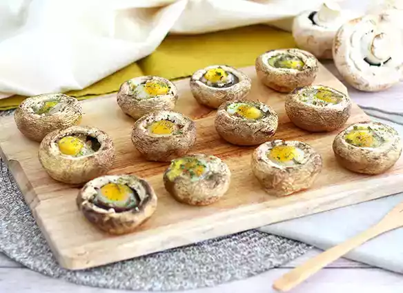 Funghi con uova di quaglia