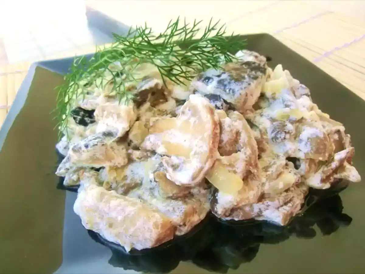 Funghi in panna acida