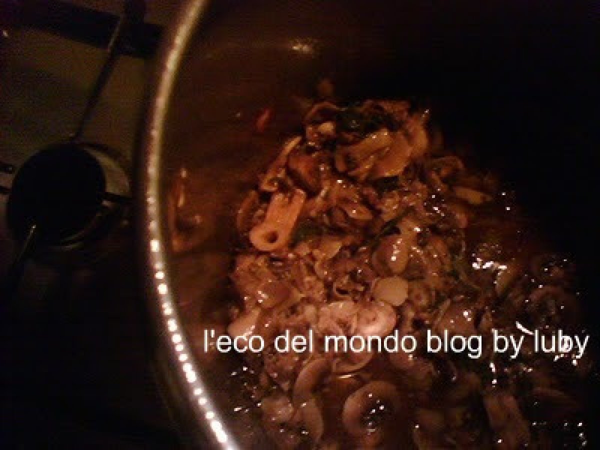 FUNGHI TRIFOLATI in pentola a pressione